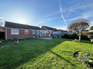 Photo 14- click for photo gallery